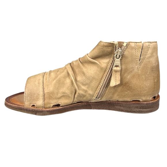 Miz Mooz Women’s Finley Tan Leather Gladiator Sandals Size 38 US 6.5 - Picture 2 of 11